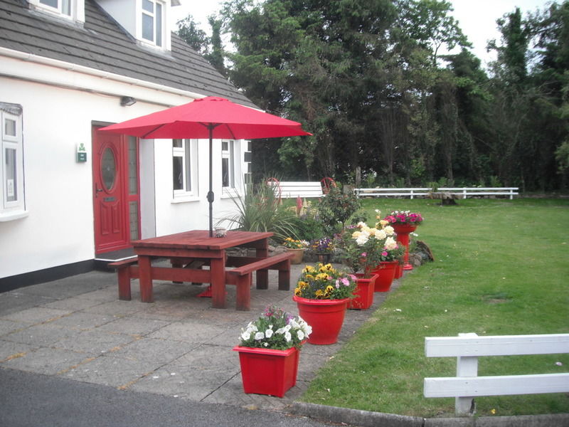 Briar Lodge Bunratty Ngoại thất bức ảnh